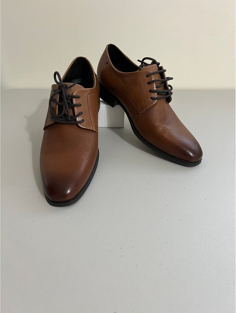 Calvin Klein Dearl Men's Lace up Wing Tip Shoes Medium Brown Leather : 8 M
